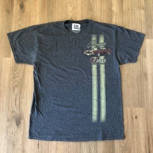 GM Gray Camaro Graphic T-Shirt Size Med Graphic Tee Unisex